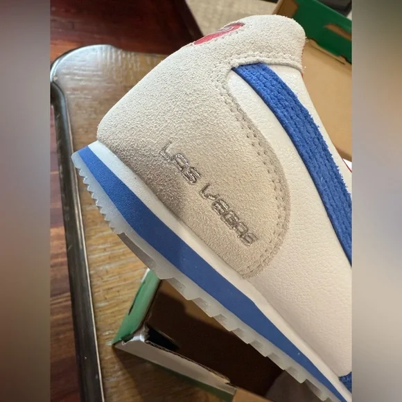 Puma White and Blue Athletic Shoes - Picture 6 of 11